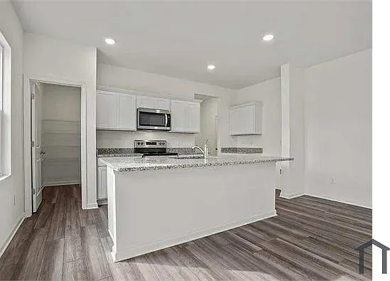 4912 Weymouth Dr — Photo 15