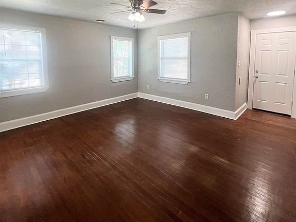 2nd image of 1326 NW Ash Ave