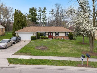 5810 Lois Ln, Fort Wayne, IN, 46804