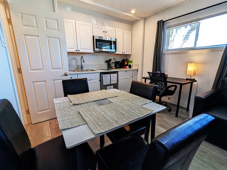 4220 Clairemont Dr #2 — Photo 18