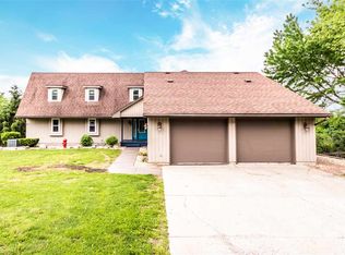 1342 Woodland Knolls Rd, Metamora, IL 61548