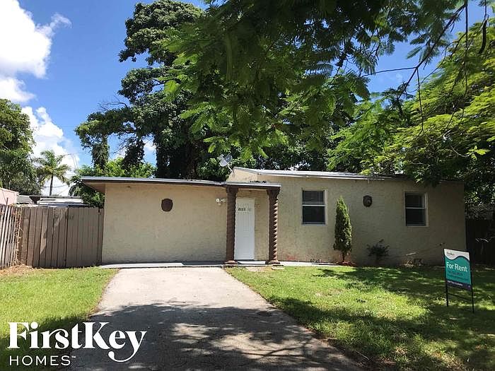 1st image of 2111 Plunkett Ct