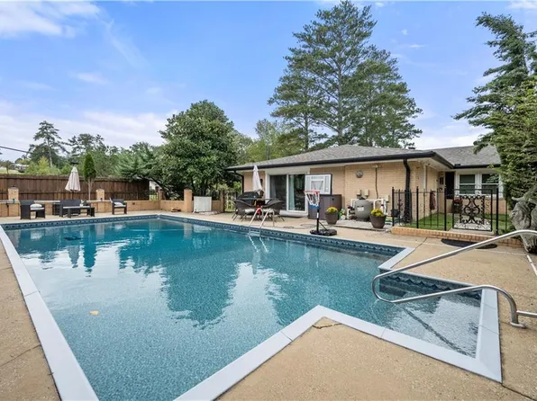 6710 Queen Mill Rd SE, Mableton, GA 30126