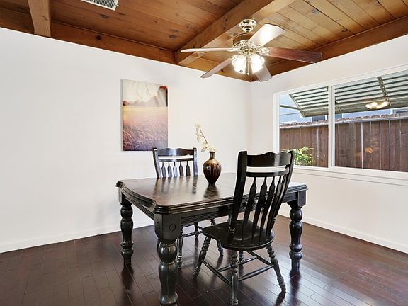 3rd image of 6507 N Leesburg Pl