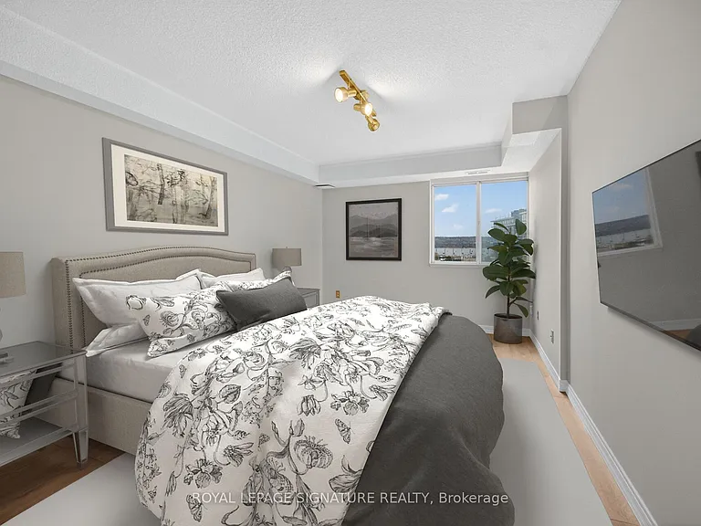 301 Frances Ave #907 — Photo 19