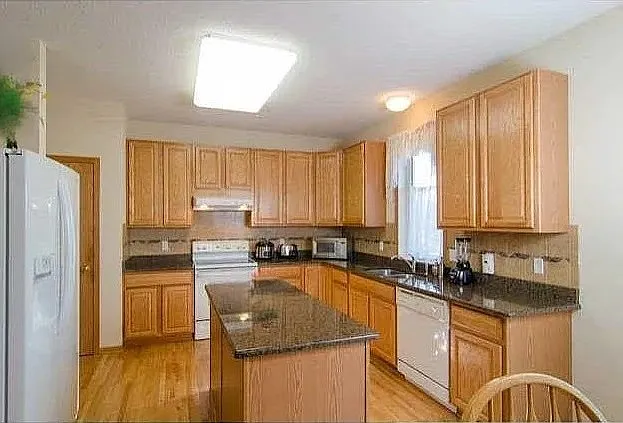 4091 Oakbrooke Alcove — Photo 5
