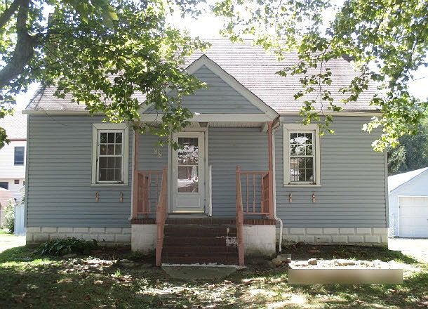 1st image of 15 Dunlap Ave