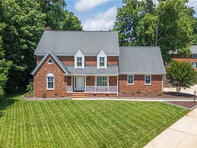 213 Brompton Ct, Burlington, NC, 27215