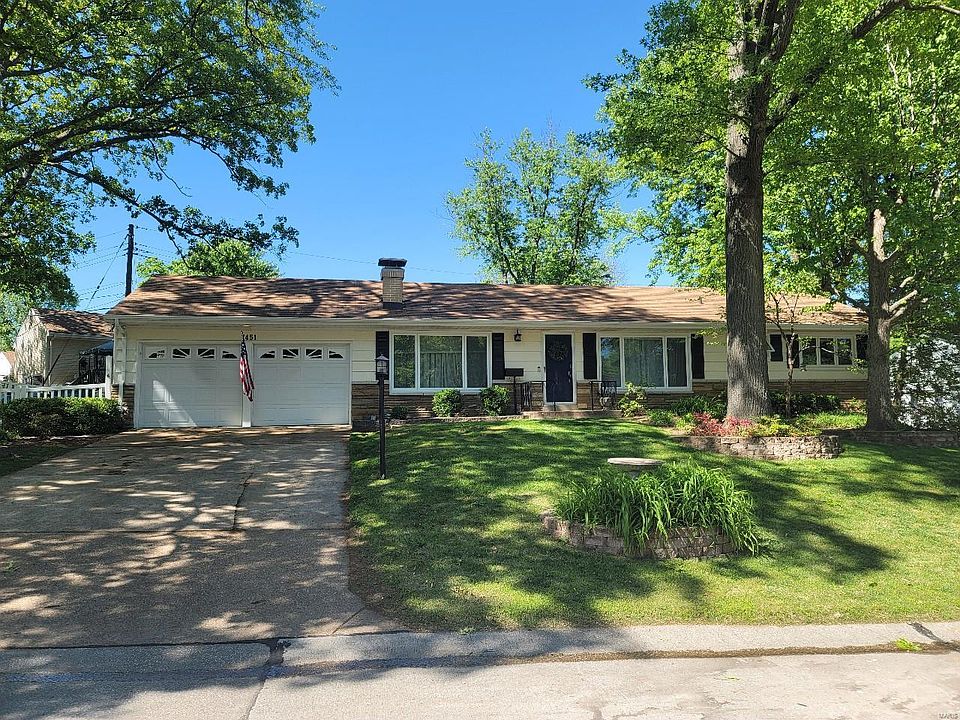 1st image of 7451 Brightwood Dr