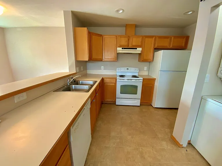 SEA 3508 S 45th — Photo 5