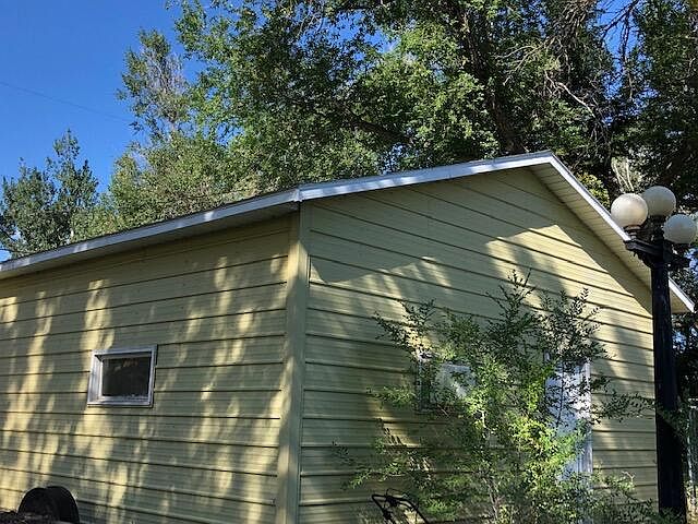 2nd image of 309 Hazel St