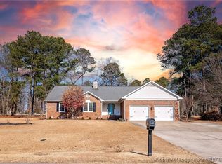 4201 Bent Grass Dr, Fayetteville, NC 28312