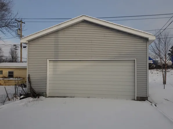 1642 Caroline St, La Crosse, WI 54603