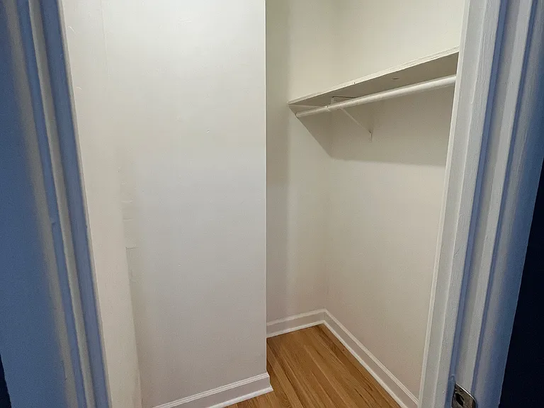 402 N Gerard Ave #402 — Photo 17