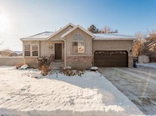 7970 S Broken Ridge Dr, Sandy, UT 84094