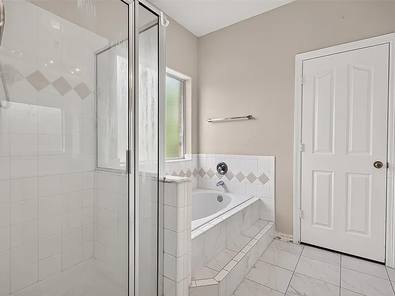 8503 Raybluff Ln — Photo 39