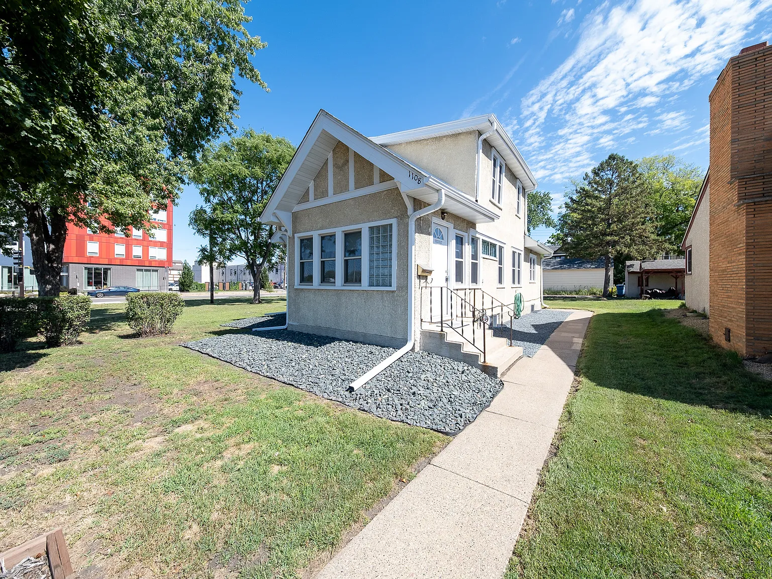 11th Avenue Southeast, Minneapolis (1108) AB KZ1 - 1 — Photo 1