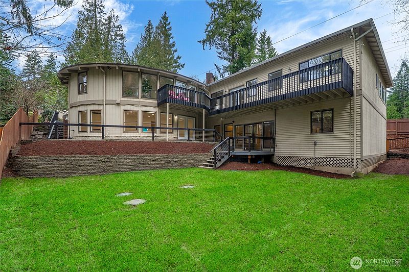 2nd image of 20709 NE 79th Street