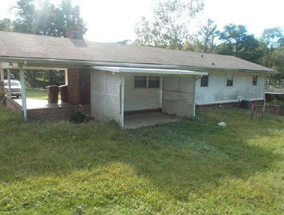 2nd image of 3704 Timberlake Rd