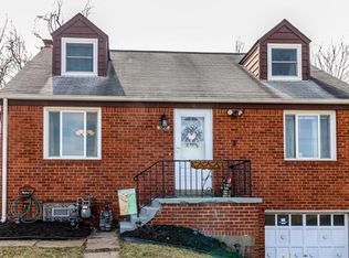 6522 Ventura Dr, Pittsburgh, PA 15236