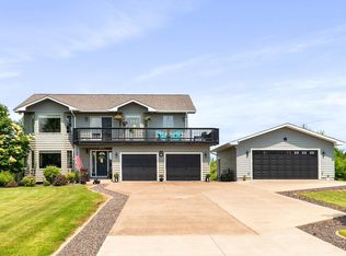 5 Scharte Dr, Superior, WI 54880