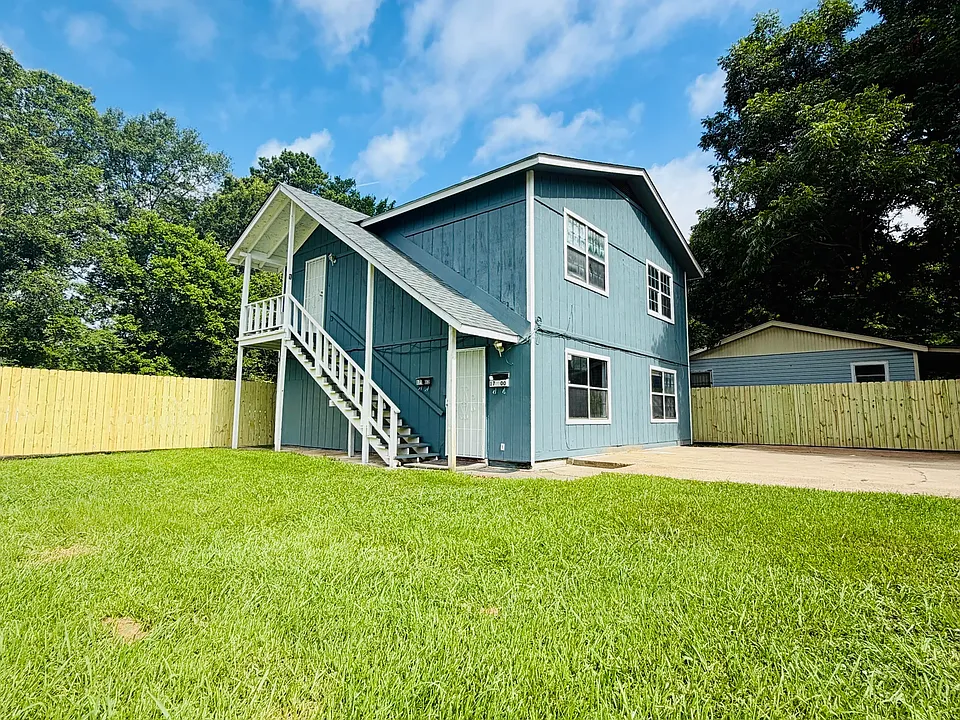 1702 West St #1702