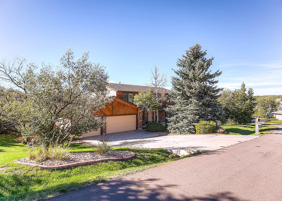 1st image of 730 Wuthering Heights Dr