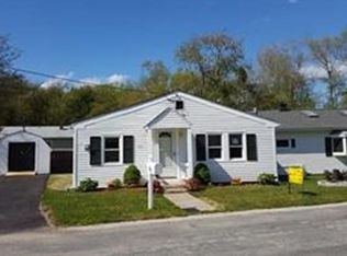 30 Velvet Ave, Westport, MA 02790
