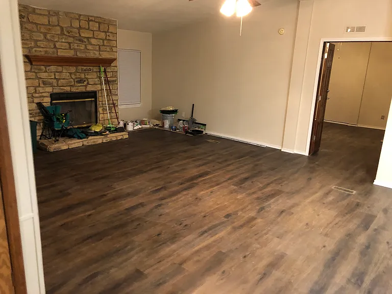 2409 E Paradise Ln — Photo 18