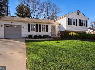312 Currier Dr, Rockville, MD 20850