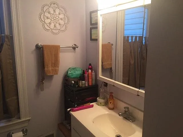 1 bed, $1,250 — Photo 1