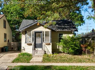 625 E Drayton St, Ferndale, MI 48220