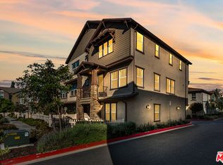 553 Grapefruit Ln, Fillmore, CA 93015