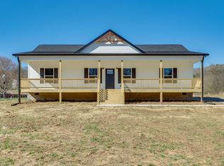 710 Sullivans Bend Rd, Elmwood, TN 38560