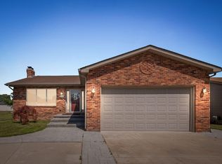 25950 Lehner Ct, Roseville, MI 48066