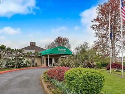 13775 SW Scholls Ferry Rd APT 202, Beaverton, OR, 97008