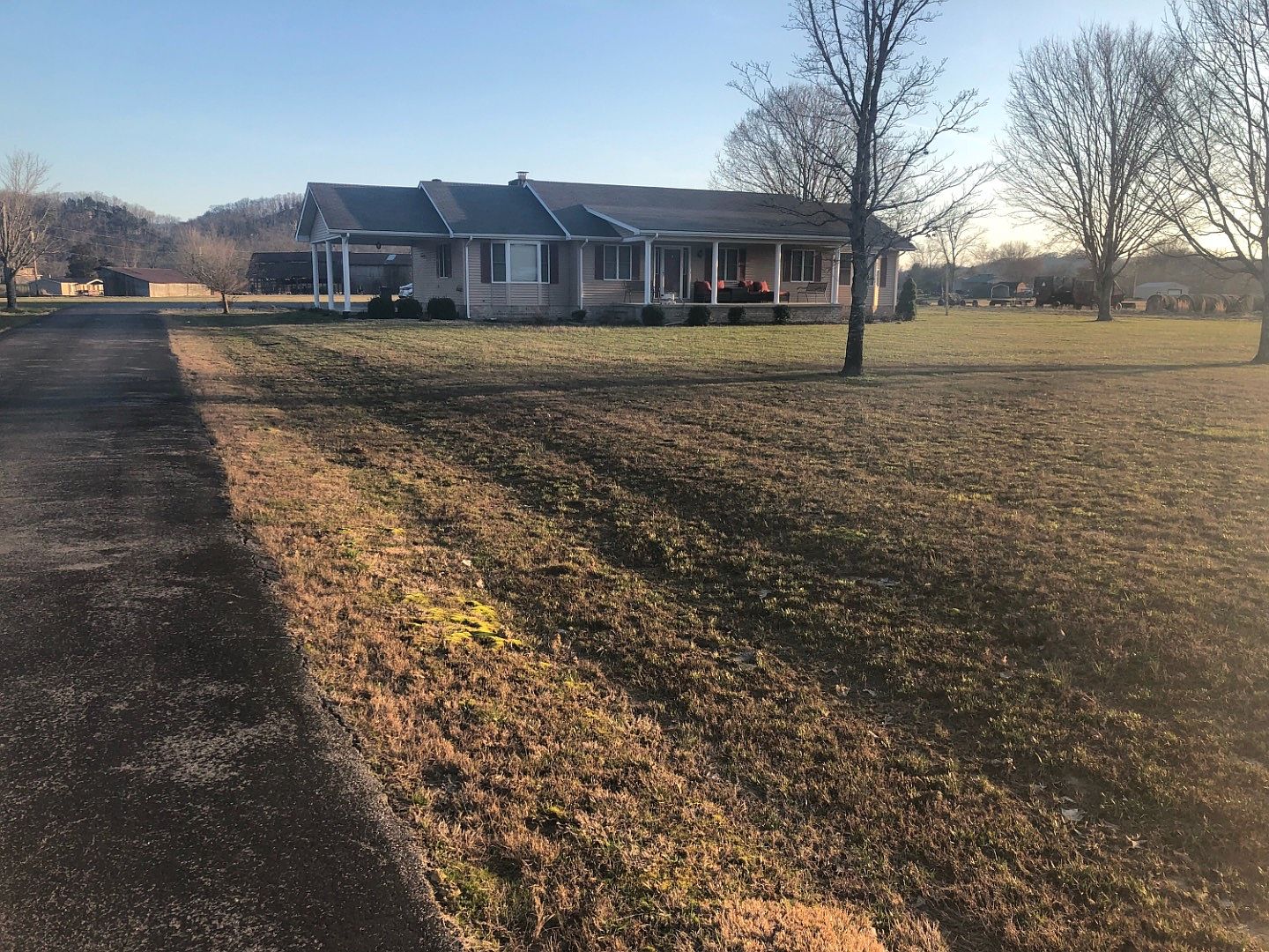 629 Scotts Ferry Rd, Burkesville, KY 42717 Zillow
