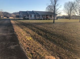 629 Scotts Ferry Rd, Burkesville, KY 42717
