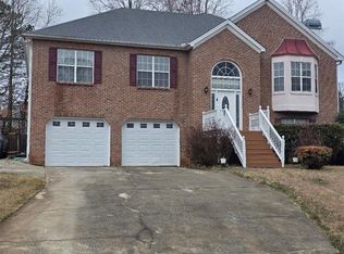 4082 Water Hole Ct, Douglasville, GA 30135