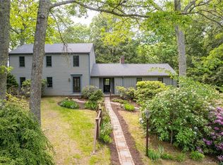 21 Westchester Dr, East Lyme, CT 06333