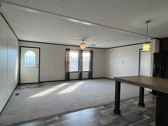 4th image of 1173 London St #370