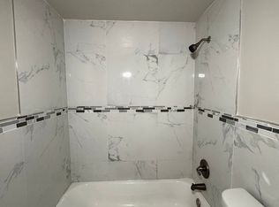 388 Smith St APT 105, Perth Amboy, NJ 08861