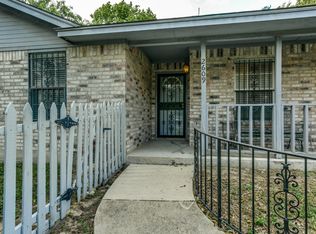 2609 Capri Dr, Fort Worth, TX 76114