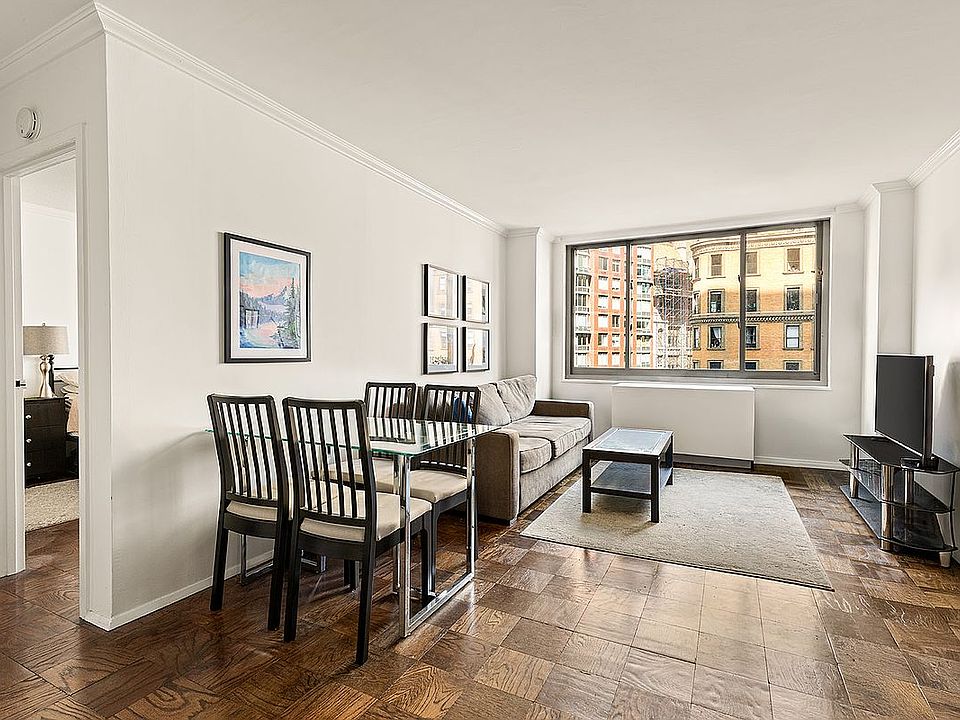 1st image of 2025 Broadway APT 8E