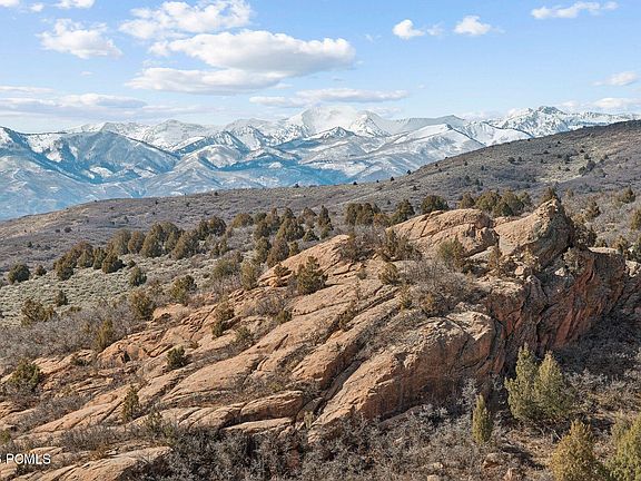 3rd image of 8665 E Lake Creek Rd