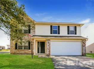 828 Treyburn Green Dr, Indianapolis, IN 46239