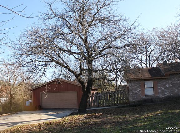2nd image of 245 Shalimar Dr