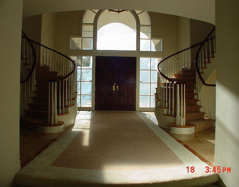 3rd image of 115 VISCHER FERRY Road