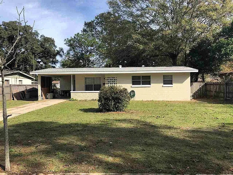 5802 Clearwater Ave — Photo 2