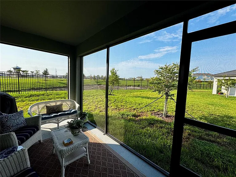 32040 Griffin Sands Ln — Photo 22